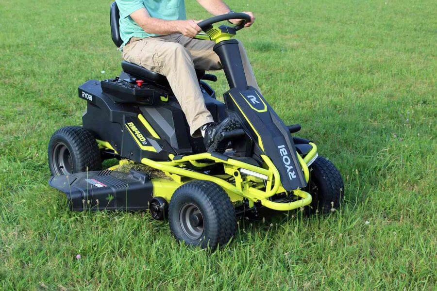 How to Find Out The Best Lawn Mower For Your Garden